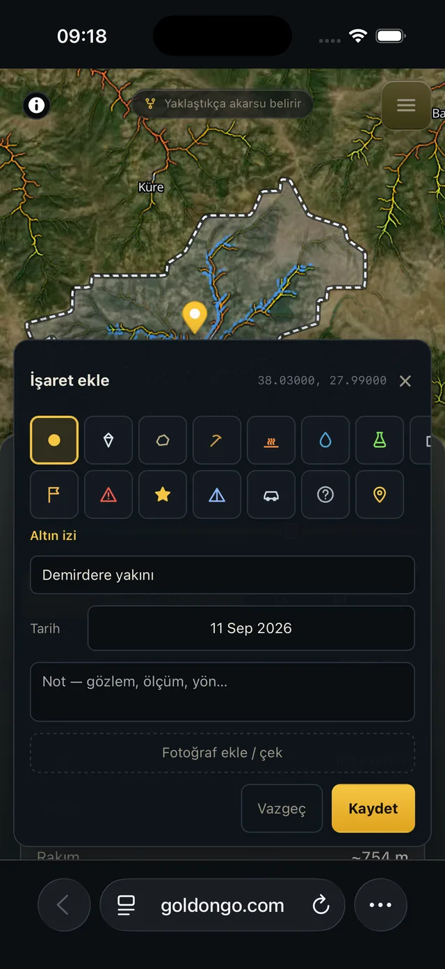 Add-marker sheet: icon choice, title, date, note and photo fields; the selected segment and its catchment behind